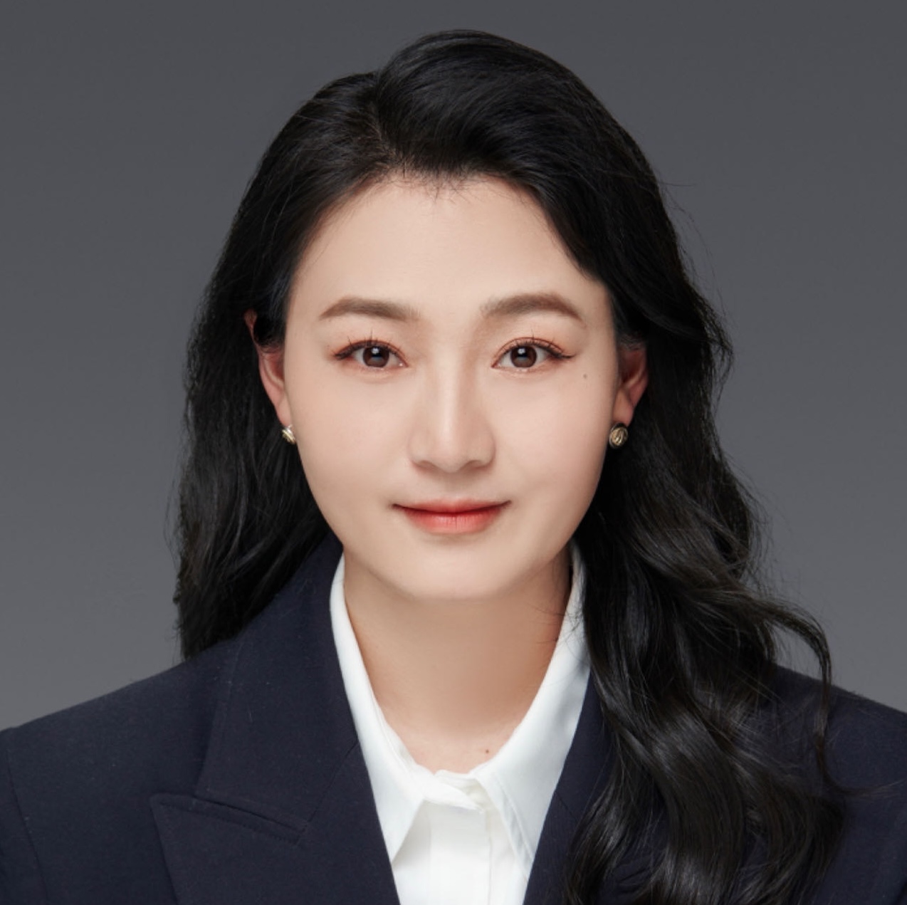 Zi Chen at Wuhan University of Technology