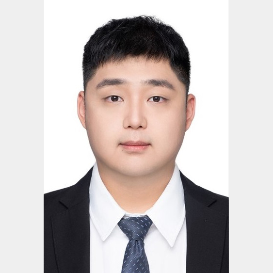 Minghao Wang at City University of Macau